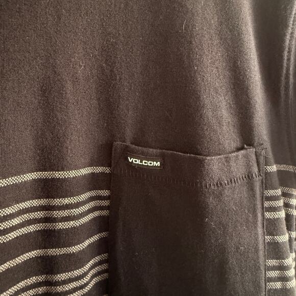 VOLCOM Men's 100% Cotton Black T-Shirt Size Medium - Picture 3 of 5